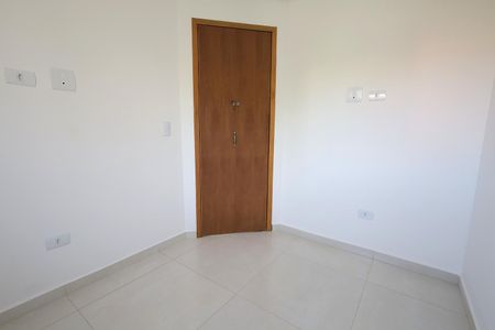 Apartamento à venda com 77m², 2 quartos e 1 vagaQuarto 2