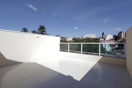 Apartamento à venda com 77m², 2 quartos e 1 vagaCobertura