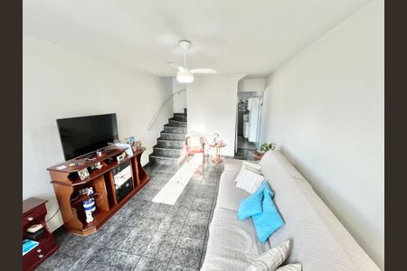 Sala de casa à venda com 2 quartos, 100m² em Vila Romero, São Paulo