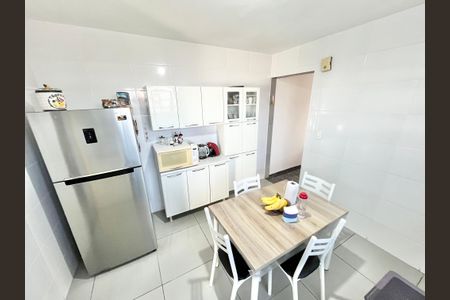 Casa à venda com 100m², 2 quartos e 1 vagaCozinha