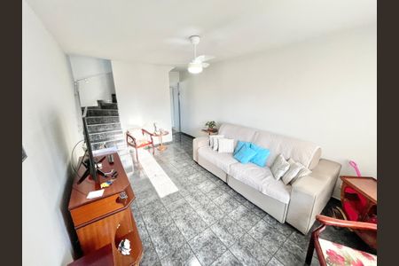 Sala de casa à venda com 2 quartos, 100m² em Vila Romero, São Paulo