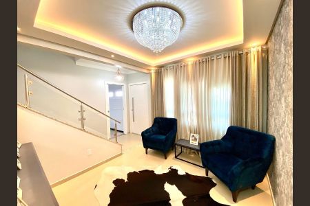 Sala de casa para alugar com 4 quartos, 250m² em San Marino, São José