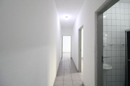 Casa à venda com 125m², 2 quartos e 2 vagasCorredor