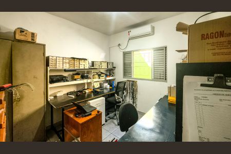 Casa à venda com 125m², 3 quartos e 2 vagasQuarto 2