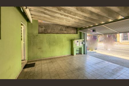 Casa à venda com 125m², 3 quartos e 2 vagasGaragem