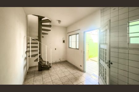 Casa à venda com 125m², 3 quartos e 2 vagasEdícula sala/cozinha