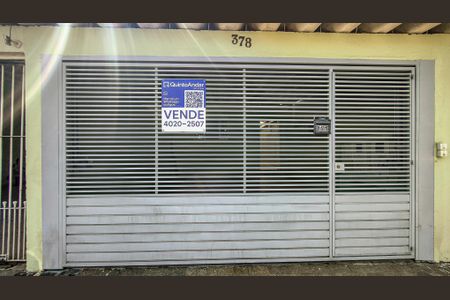 Casa à venda com 125m², 3 quartos e 2 vagasFachada com Plaquinha Instalada