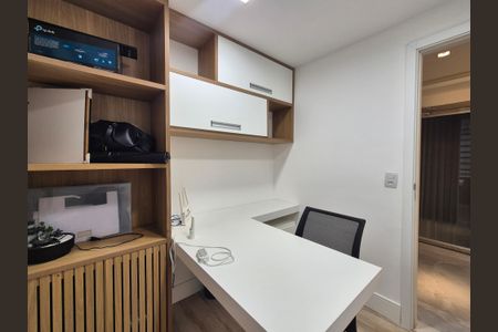 Casa de condomínio para alugar com 350m², 5 quartos e 2 vagas