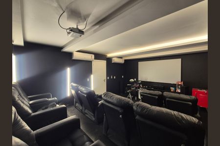 Casa de condomínio para alugar com 350m², 5 quartos e 2 vagas
