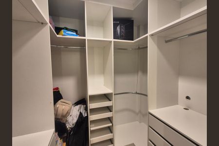 Casa de condomínio para alugar com 350m², 5 quartos e 2 vagas
