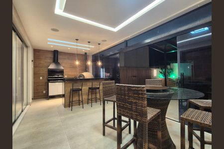 Casa de condomínio para alugar com 350m², 5 quartos e 2 vagas
