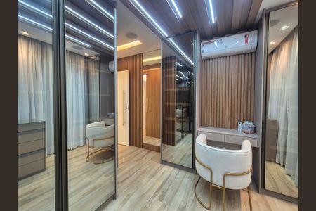 Casa de condomínio para alugar com 350m², 5 quartos e 2 vagas