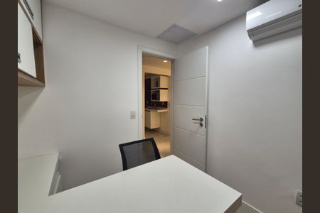 Casa de condomínio para alugar com 350m², 5 quartos e 2 vagas