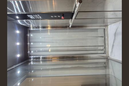 Casa de condomínio para alugar com 350m², 5 quartos e 2 vagas