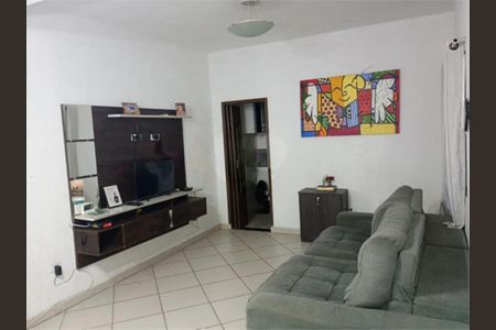 Casa à venda com 3 quartos, 200m² em Vila Talarico, São Paulo