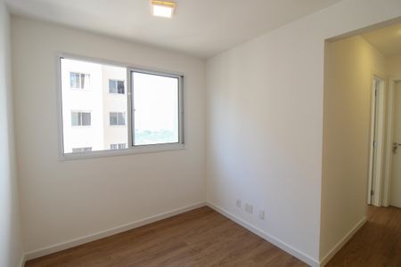 Sala de apartamento para alugar com 2 quartos, 41m² em Jardim Celeste, São Paulo