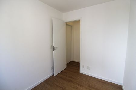 Quarto 2 de apartamento para alugar com 2 quartos, 41m² em Jardim Celeste, São Paulo