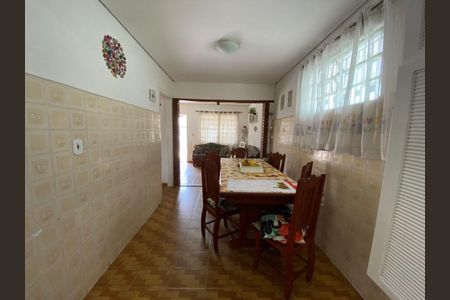 Casa à venda com 4 quartos, 17m² em Jardim Nossa Senhora do Carmo, São Paulo