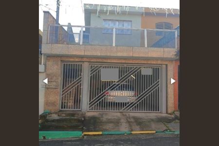 Casa à venda com 3 quartos, 100m² em Vila Yara, São Paulo