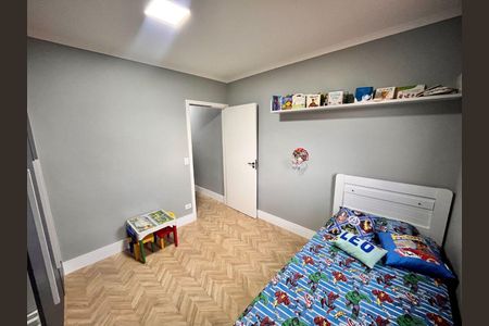 Casa à venda com 2 quartos, 100m² em Vila Yara, São Paulo