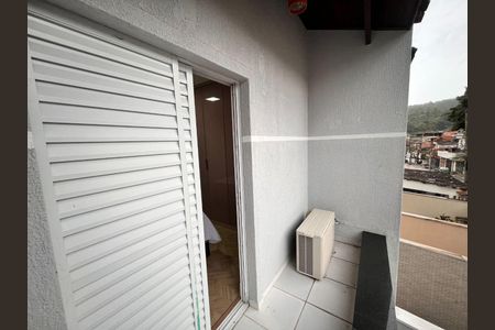 Casa à venda com 100m², 2 quartos e 4 vagas