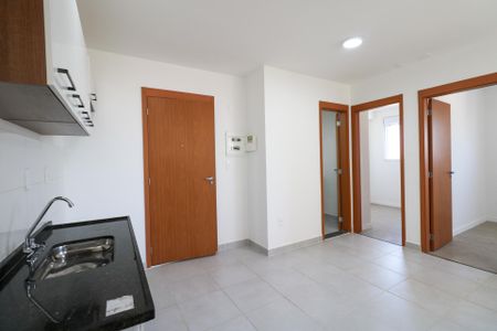 Apartamento para alugar com 42m², 2 quartos e 1 vagaCozinha e Área de Serviço