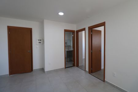 Sala de apartamento para alugar com 2 quartos, 42m² em Vila Palmares, São Caetano do Sul