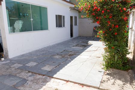 Casa para alugar com 170m², 2 quartos e 3 vagasQuintal