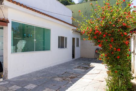 Casa para alugar com 170m², 2 quartos e 3 vagasQuintal