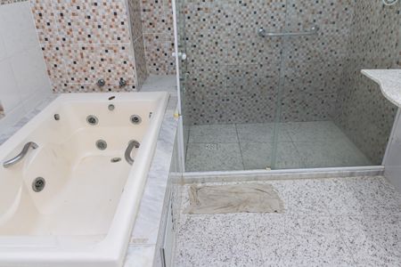 Casa para alugar com 170m², 2 quartos e 3 vagasBanheiro da Suíte 2