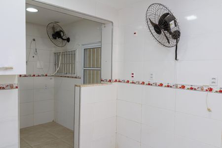 Casa para alugar com 170m², 2 quartos e 3 vagasCozinha