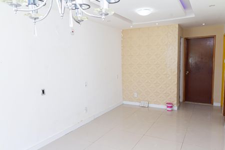 Casa para alugar com 170m², 2 quartos e 3 vagasSala