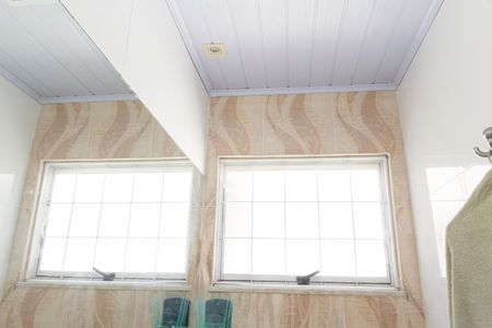 Casa para alugar com 170m², 2 quartos e 3 vagasBanheiro 3