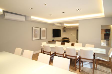 Apartamento à venda com 106m², 3 quartos e 2 vagasÁrea comum - Salão de festas