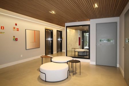 Apartamento à venda com 106m², 3 quartos e 2 vagasHall social