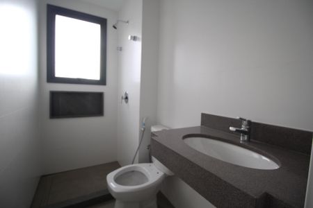 Apartamento à venda com 106m², 3 quartos e 2 vagasBanheiro da Suíte 1