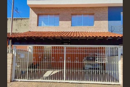 Casa à venda com 100m², 2 quartos e 3 vagas