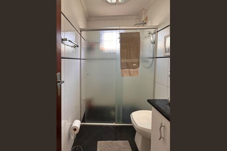 Casa à venda com 130m², 3 quartos e 2 vagas Casa à venda com 130m², 3 quartos e 2 vagasBanheiro Social