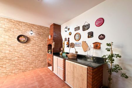 Casa à venda com 130m², 3 quartos e 2 vagas Casa à venda com 130m², 3 quartos e 2 vagasÁrea de Serviço