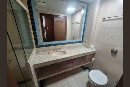 Banheiro de apartamento para alugar com 3 quartos, 255m² em Barra da Tijuca, Rio de Janeiro