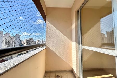 Varanda de apartamento para alugar com 2 quartos, 63m² em Vila Guarani, São Paulo