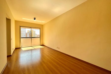 Sala de apartamento para alugar com 2 quartos, 63m² em Vila Guarani, São Paulo
