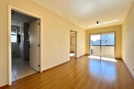 Sala de apartamento para alugar com 2 quartos, 63m² em Vila Guarani, São Paulo