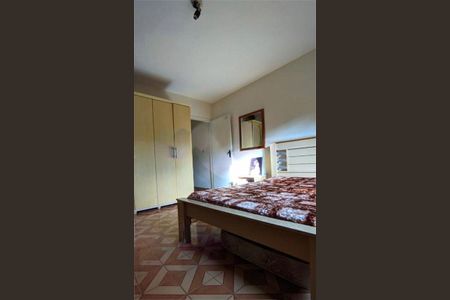 Casa à venda com 2 quartos, 141m² em Parque dos Bancarios, São Paulo