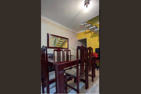 Casa à venda com 2 quartos, 141m² em Parque dos Bancarios, São Paulo