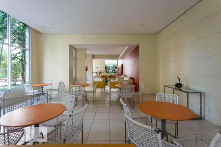 Apartamento à venda com 106m², 3 quartos e 2 vagasÁrea comum - Salão de festas