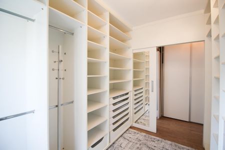 Apartamento à venda com 106m², 3 quartos e 2 vagasCloset da Suíte 