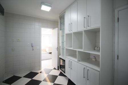 Apartamento à venda com 106m², 3 quartos e 2 vagasCozinha
