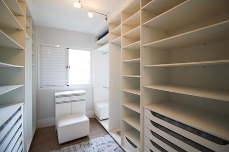 Apartamento à venda com 106m², 3 quartos e 2 vagasCloset da Suíte 
