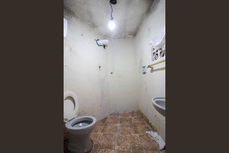 Casa à venda com 313m², 4 quartos e 5 vagasBanheiro Suíte 